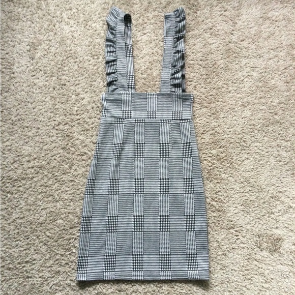 Plaid Ruffle Trim Overall Dress - Picture 13 of 14